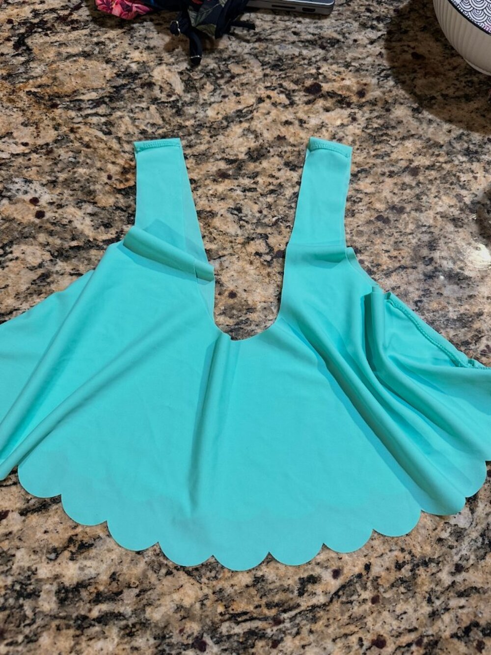 Elodie Aqua Mint Ruffle Hem Crop Top Sleeveless Tank Size M